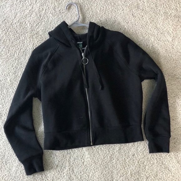 Cropped Black Zip Up Hoodie